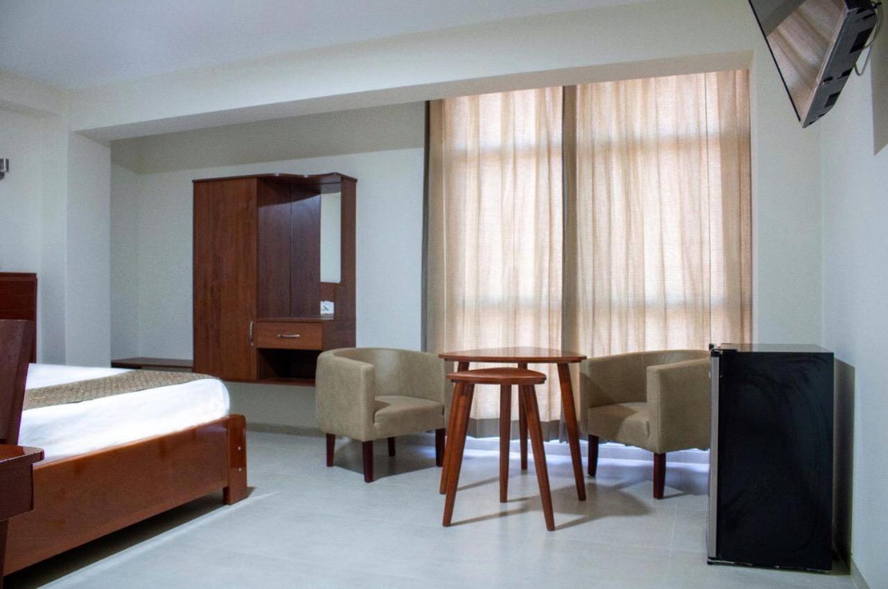 Hotel Americano Jaén Buitenkant foto